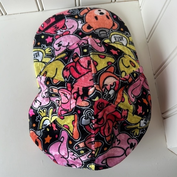 Five NIGHTS AT FREDDY’S Black Faux Velvet Cartoon SnapBack Hat - Picture 8 of 14
